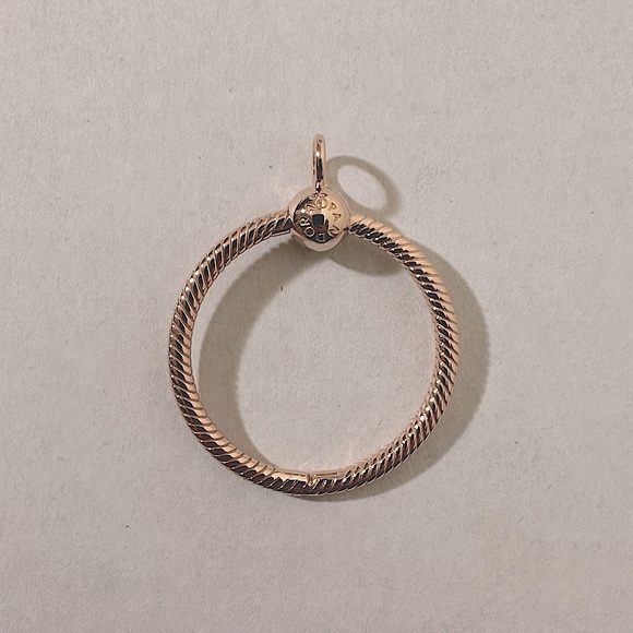 PANDORA | Moments Rose Gold Medium O Pendant | NWT - Picture 7 of 11